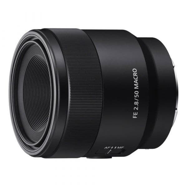 Objetiva Sony 50mm f/2.8 Macro SAL-50F28