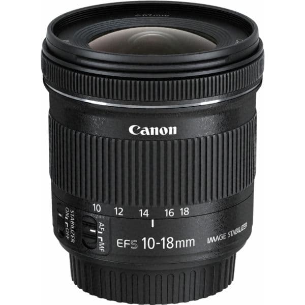 Objetiva Canon EF-S 10-18mm f/4.5-5.6 IS STM