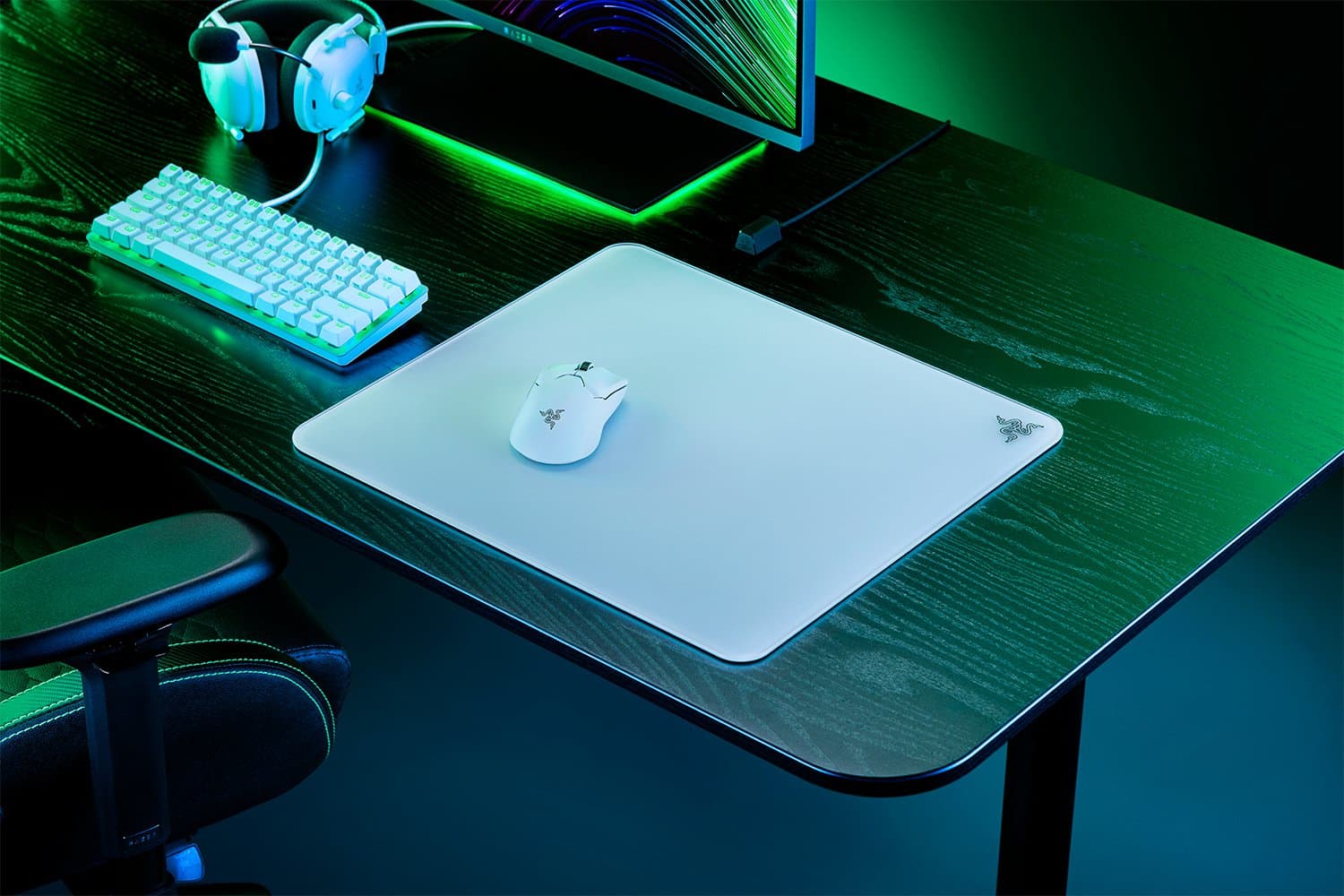 Razer Atlas Vidro Temperado Branco - RZ02-04890200-R3M1